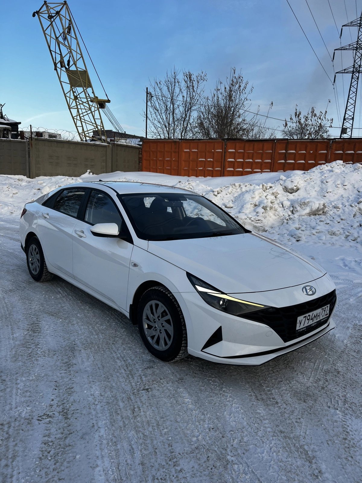 HYUNDAI Elantra — Новосибирск