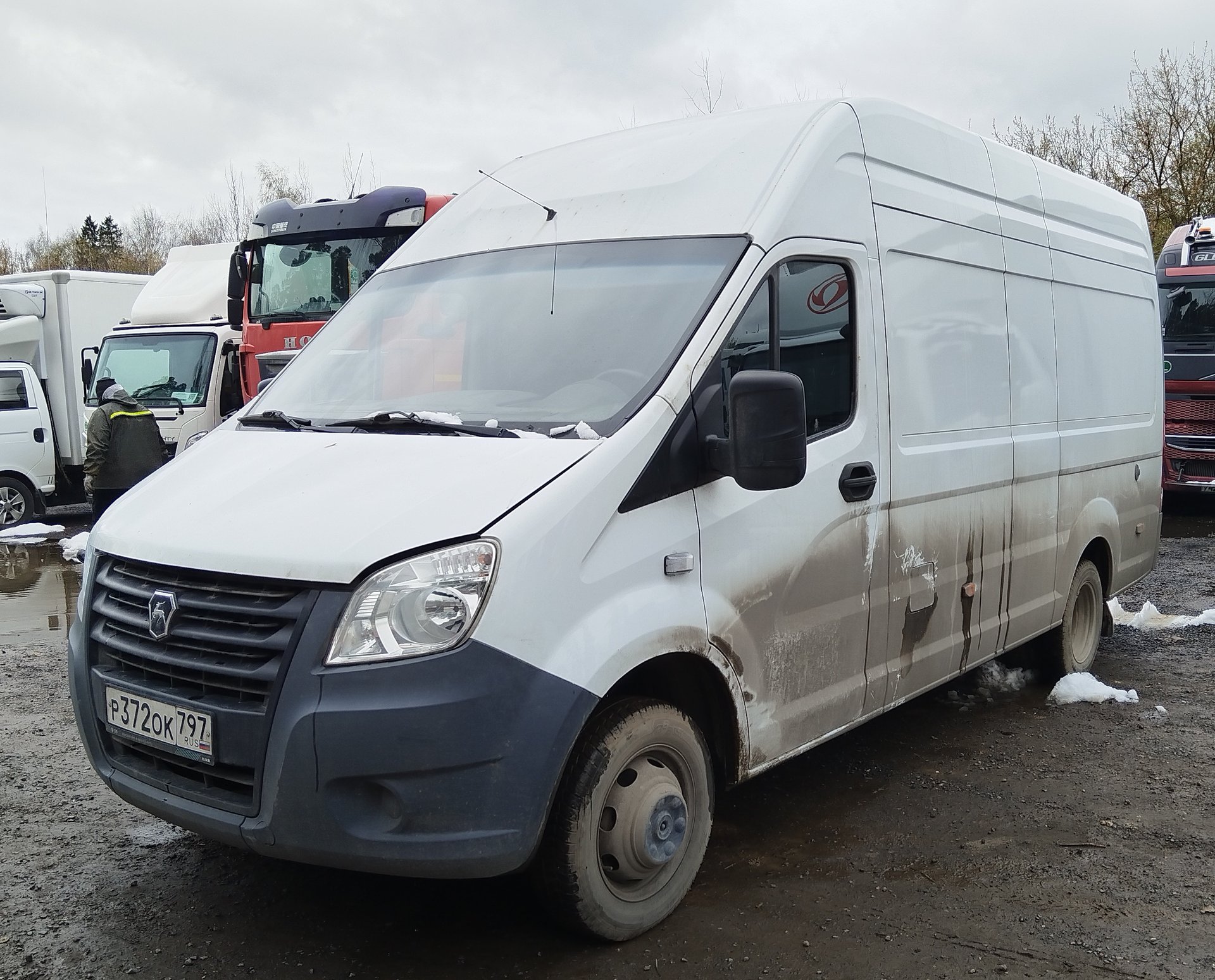 GAZELLE NEXT 4,6 4x2 Цельнометаллический — Щёлково