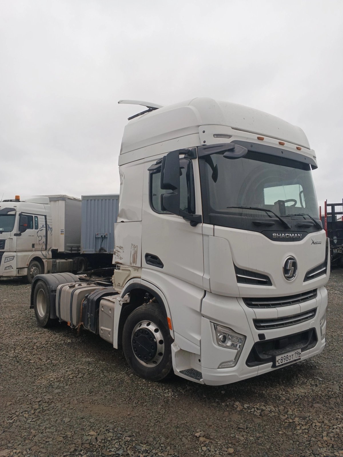 SHACMAN SX4188YY381 — Екатеринбург