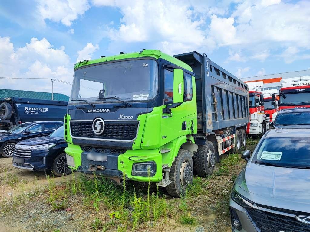 Shacman (Shaanxi) SX* 8x4 Самосвал — Большой Исток, Свердловская обл