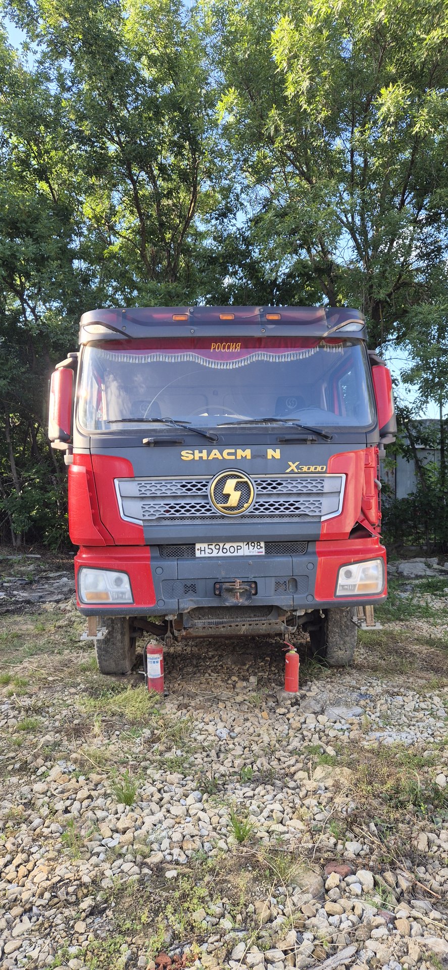 Shacman (Shaanxi) SX* 6x4 Самосвал — Надежда, Ставропольский край