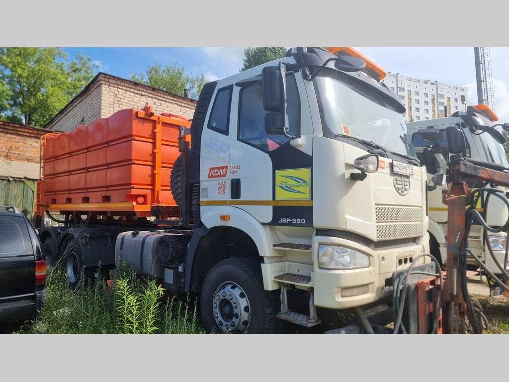 FAW 7066-F9, КДМ Грузовой — Воронеж