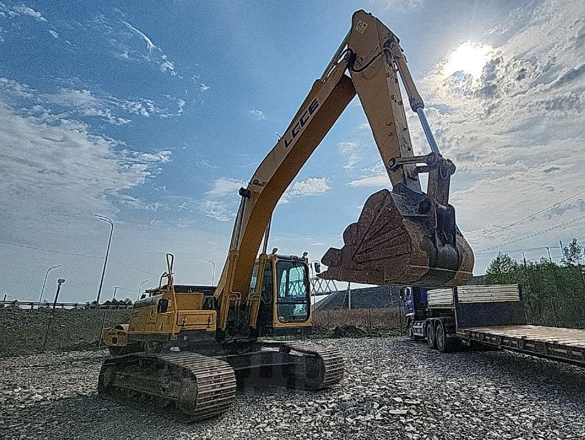 Экскаватор LGCE E6255F — Артем