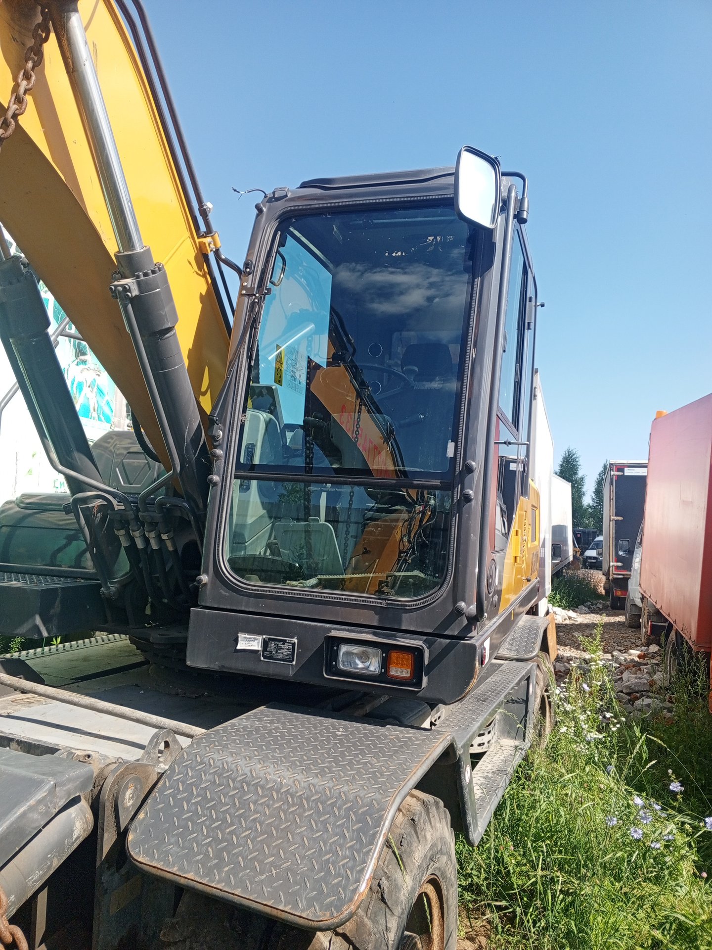 XCMG XE180* Экскаватор колесный — Казань