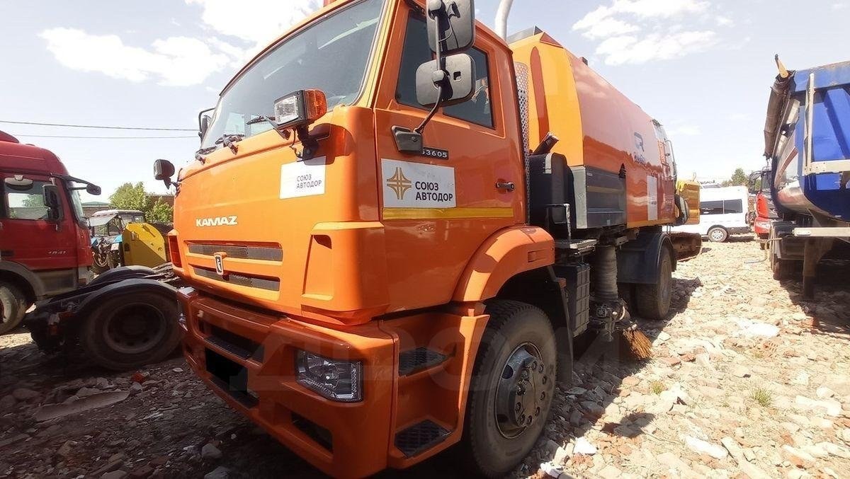 Машина дорожная комбинированная на самосвале Камаз 53605 МКДМ-7017-К2 — Заболотьевское