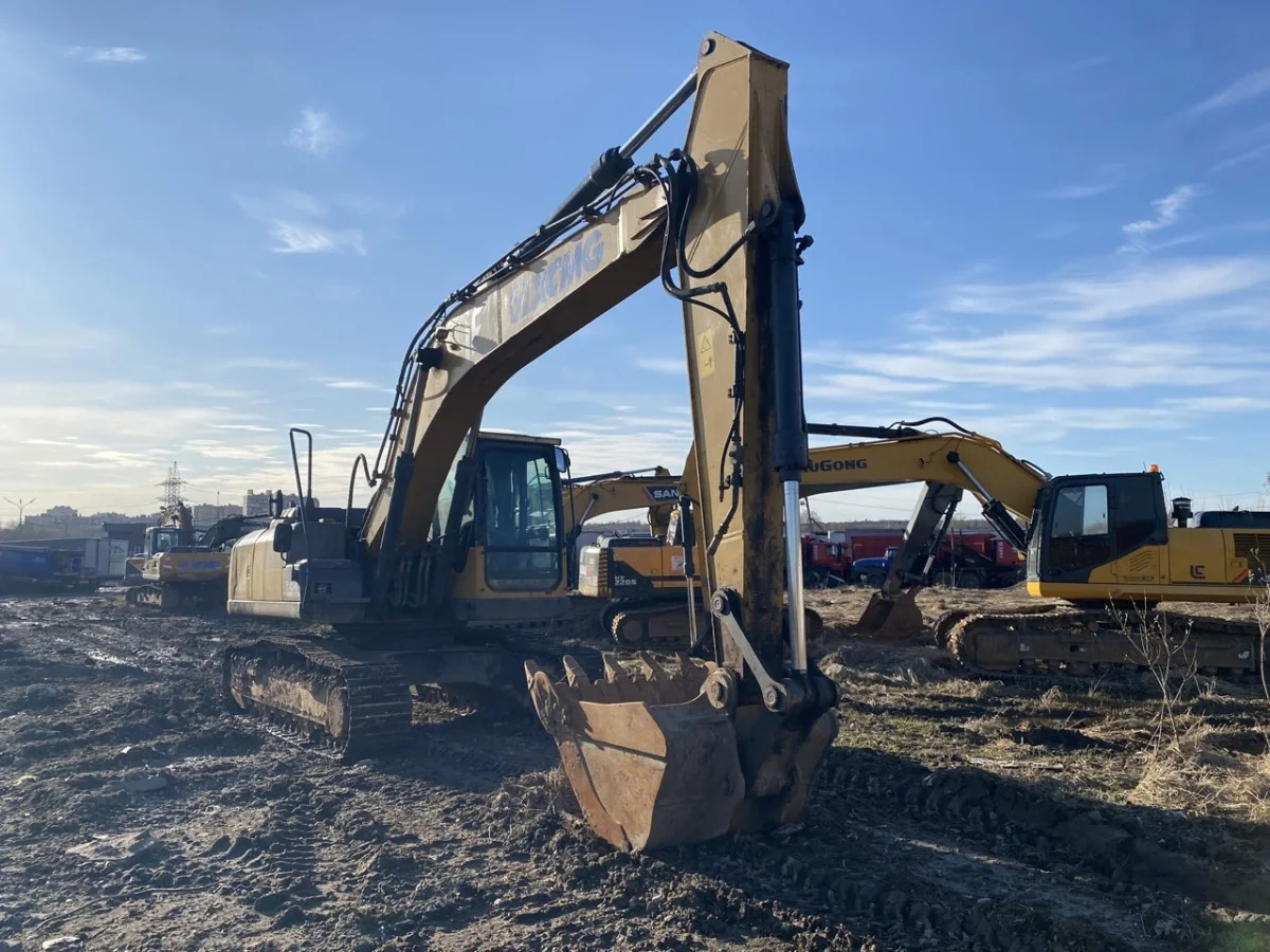 XCMG XE225DN — Москва