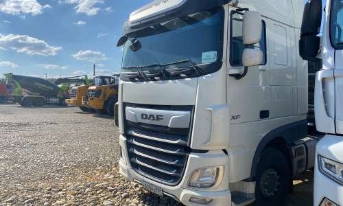 DAF XF 4x2 Седельный тягач — Надежда
