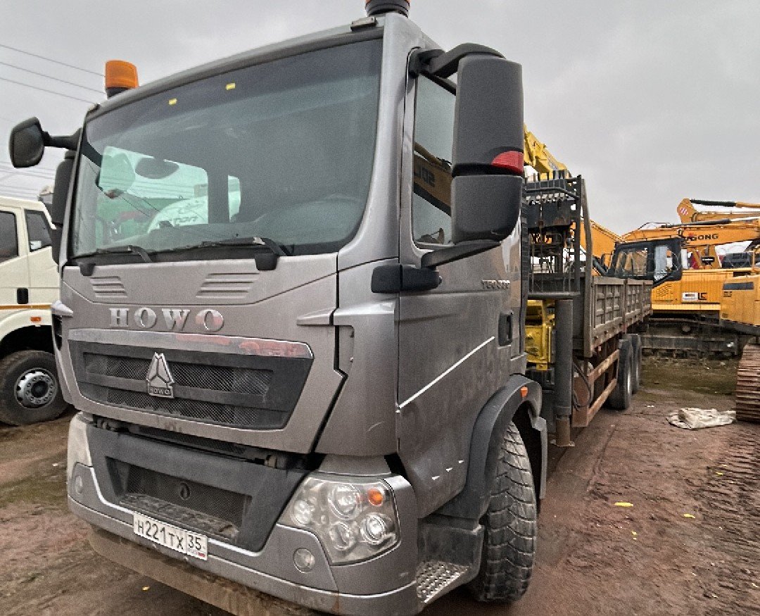 HOWO T5G 6x4 Бортовой с КМУ — Санкт-Петербург