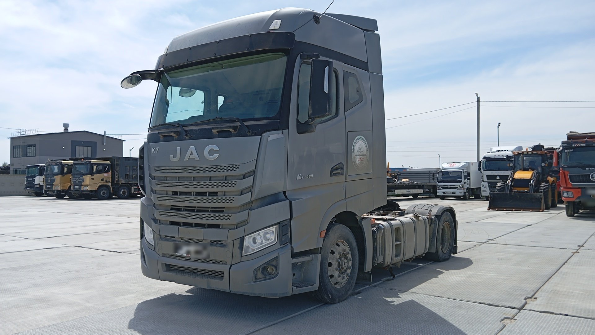 JAC K7 4x2 Седельный тягач — Новосибирск