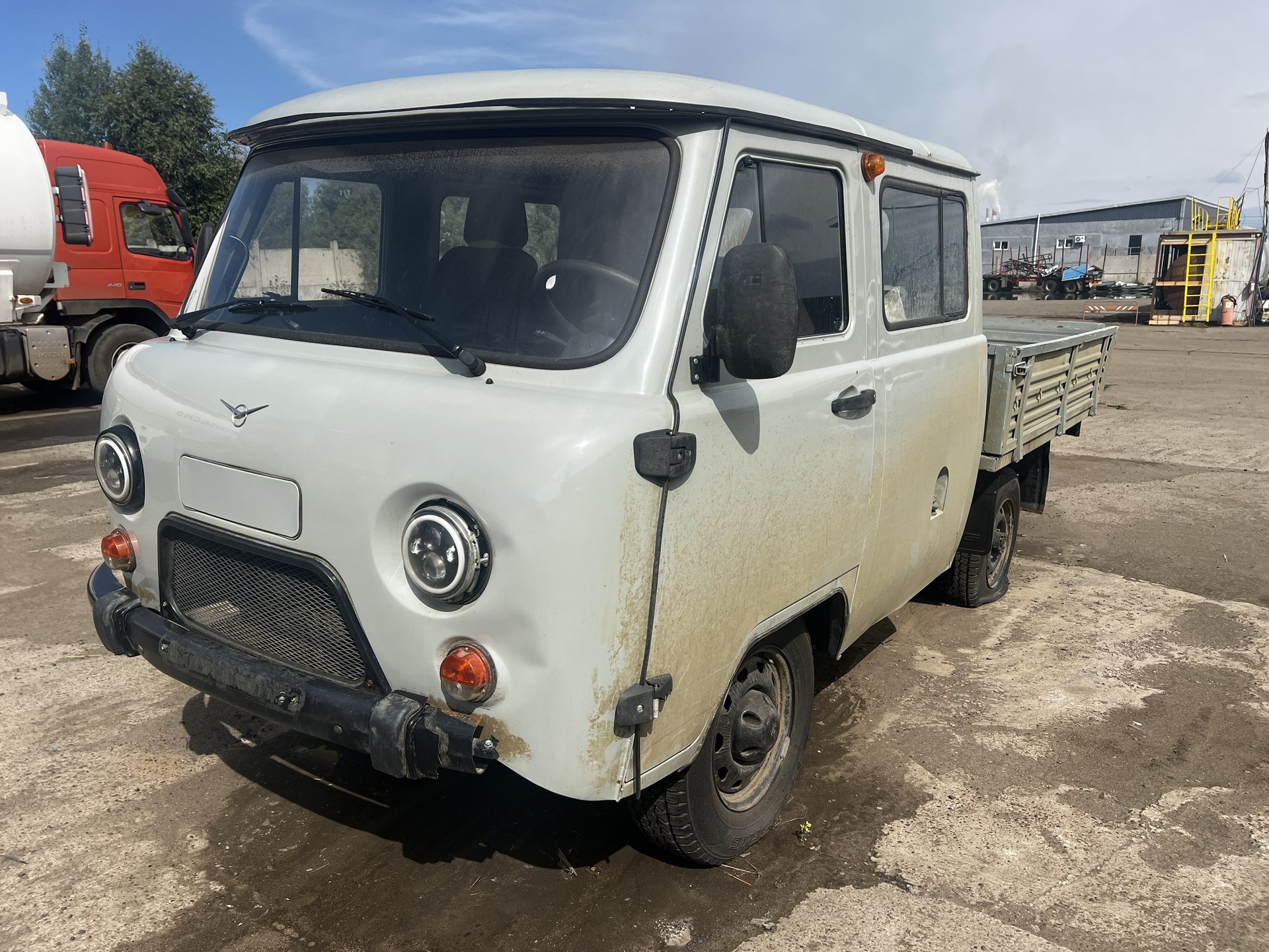 UAZ 390945 фермер Бортовой — Иркутск