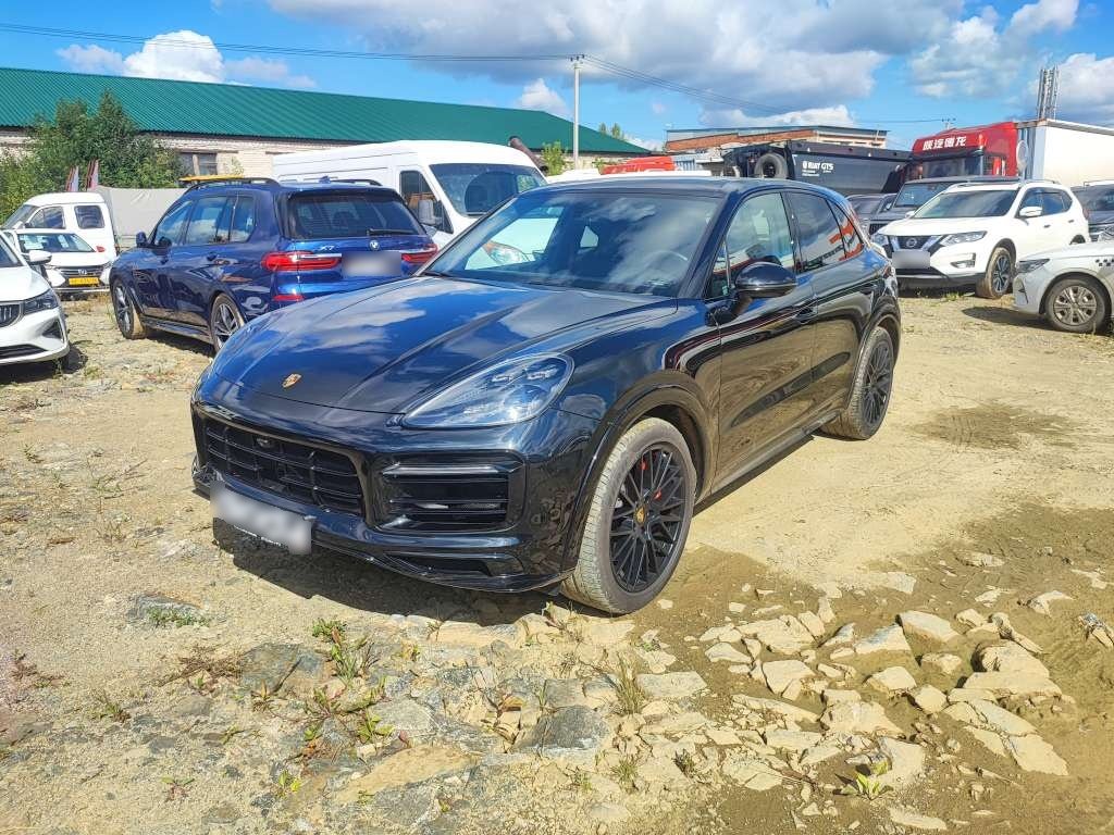 PORSCHE Cayenne — Большой Исток