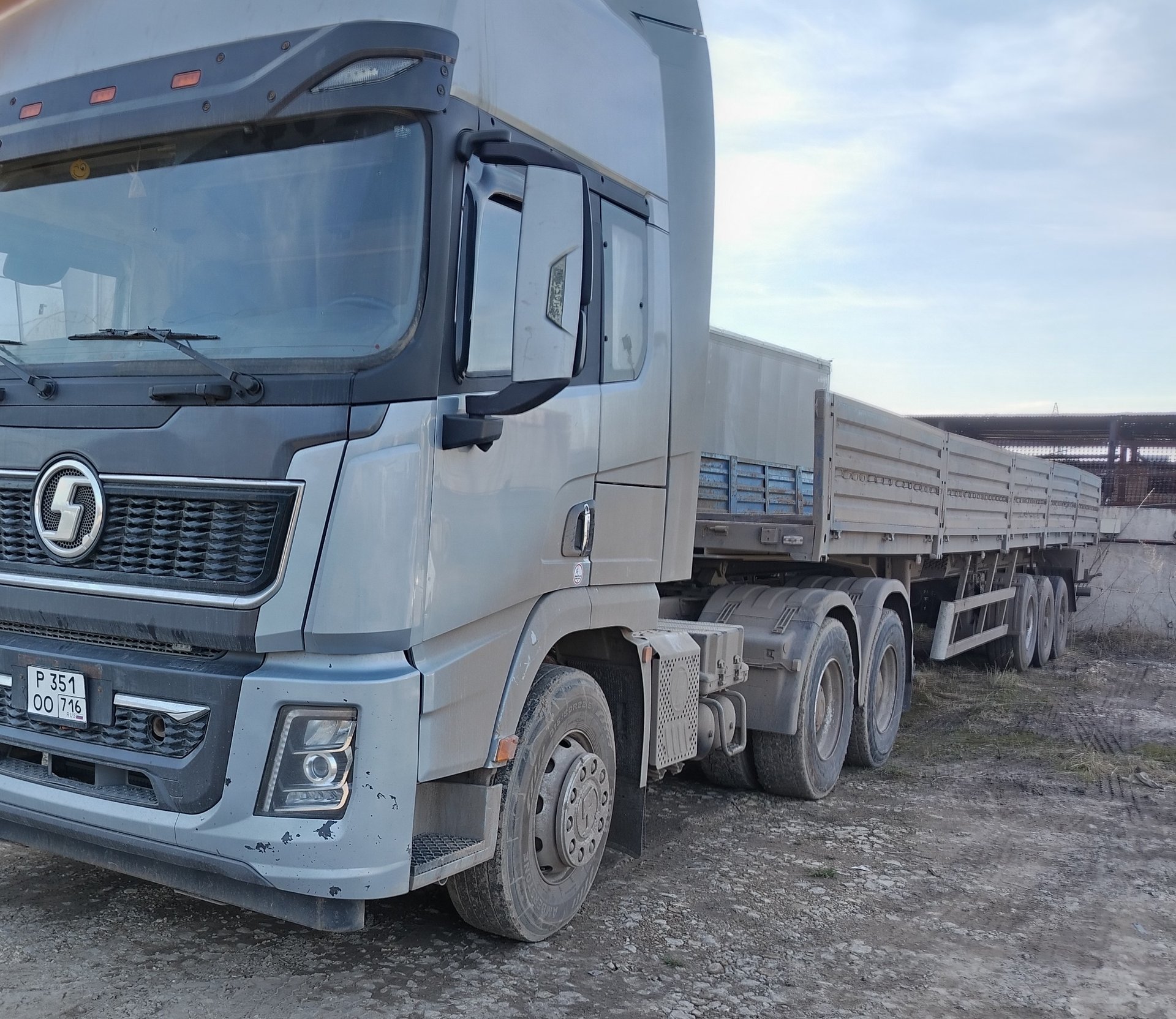Shacman (Shaanxi) SX* 6x4 Седельный тягач — Набережные Челны