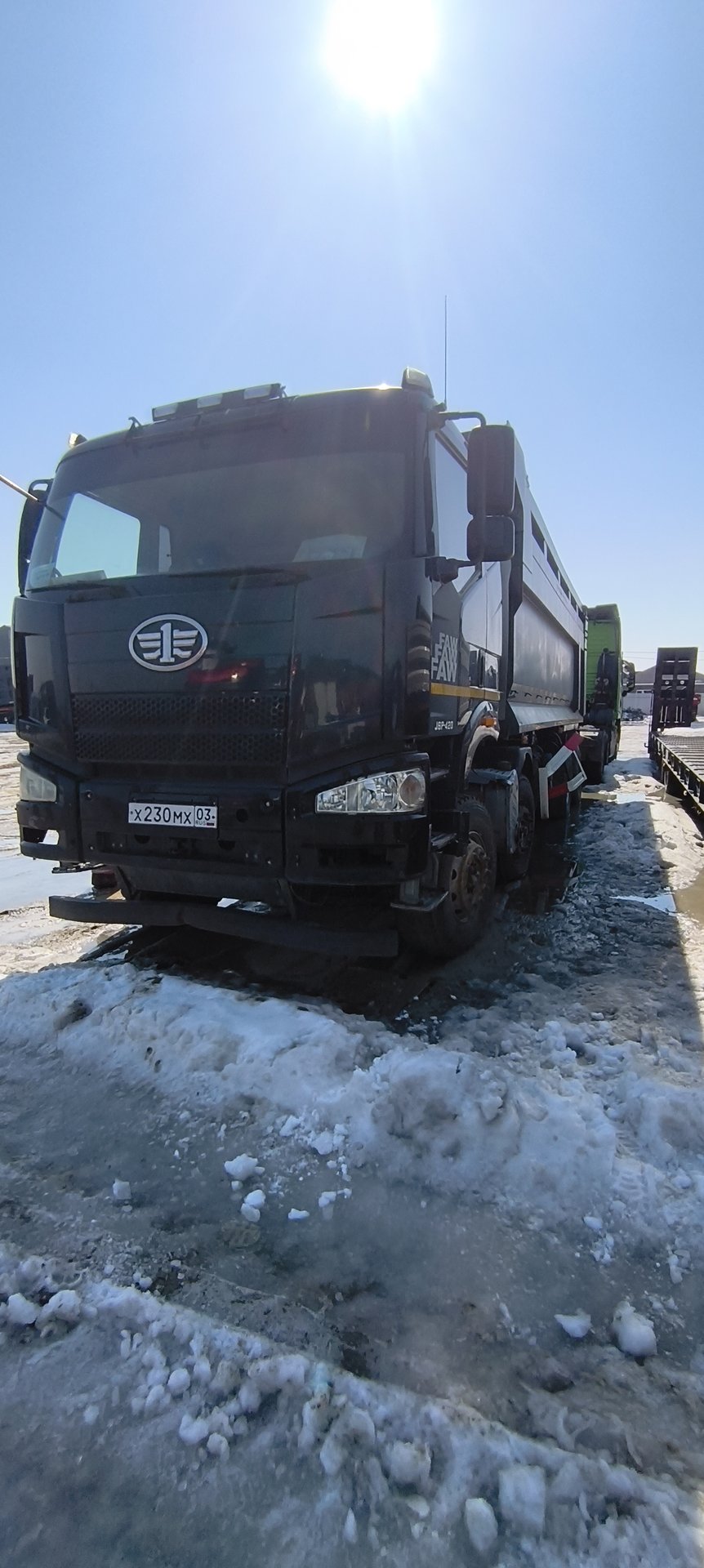 FAW J6 8x4 Самосвал — Благовещенск