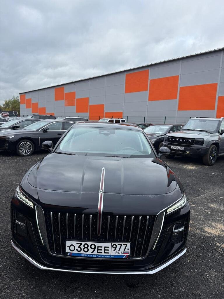 FAW HONGQI H5 — Москва