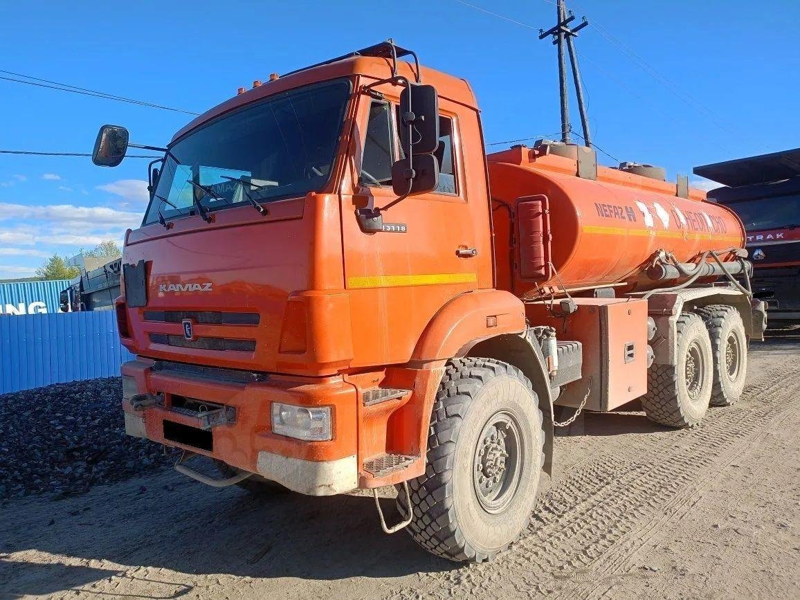 Автоцистерна Нефаз 66062-A5 (КАМАЗ-43118-3027-50) — Таксимо