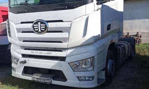 FAW J7 CA4180P77K25E5 Седельный тягач 4х2 — Видное