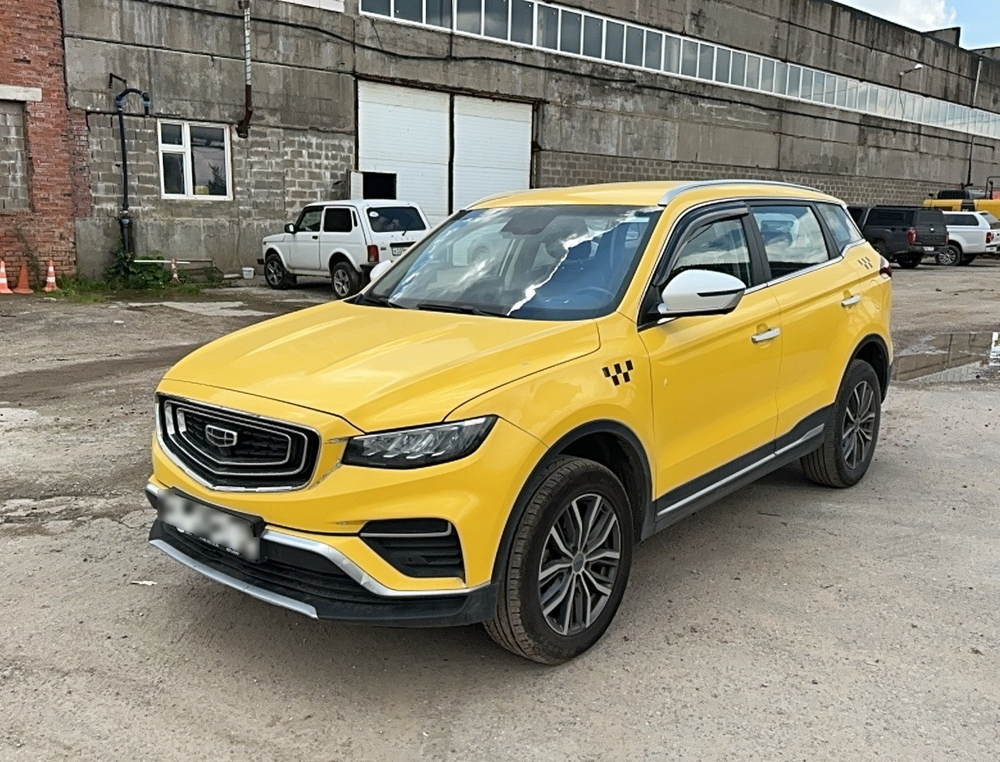 GEELY Atlas Pro — Домодедово улица зорин лес 36 строение 2