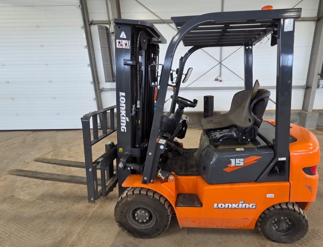Lonking Вилочный погрузчик FD15T — Химки