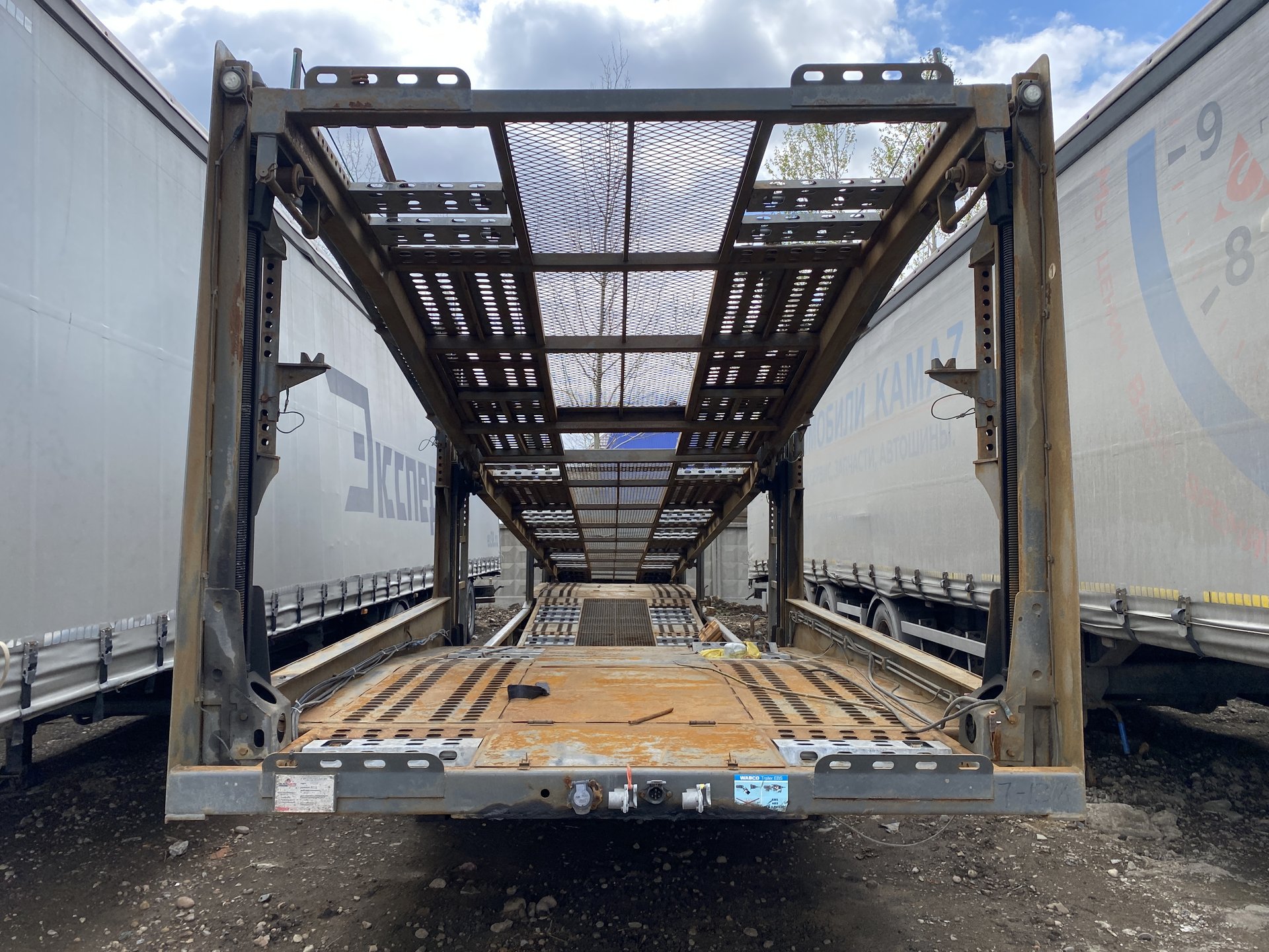 BLACKSMITH TRAILER Полуприцеп автовоз 922211 — Иркутск