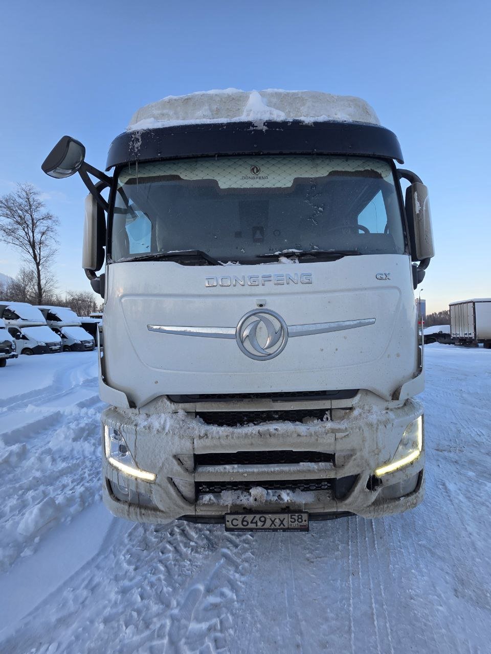 DongFeng DFH 4x2 Седельный тягач — Самара