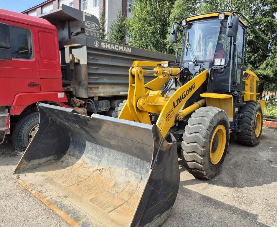 LIUGONG CLG 835 Фронтальный погрузчик — Усинск