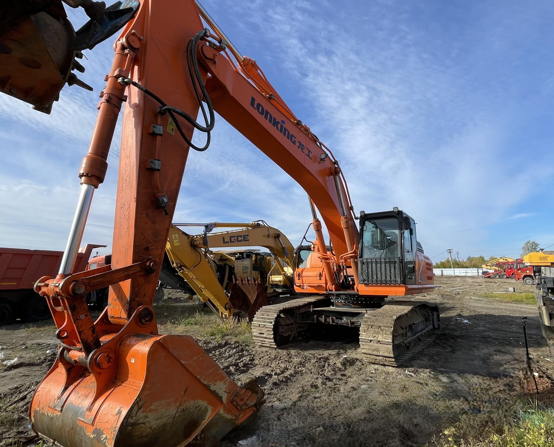 LONKING CDM6336 Экскаватор — Новый Уренгой