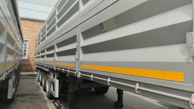 Прицеп для перевозки зерна и комбикорма 933436 — Батайск