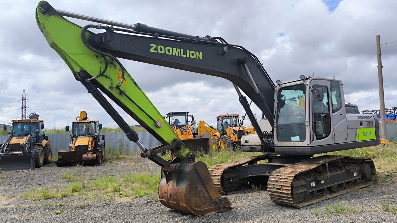 ZOOMLION ZE215 Экскаватор — Челябинск
