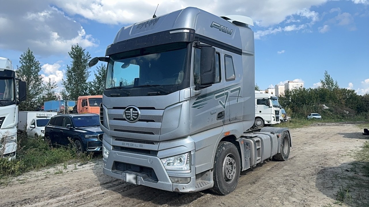 FAW CA 4180 4x2 Седельный тягач — Тюмень