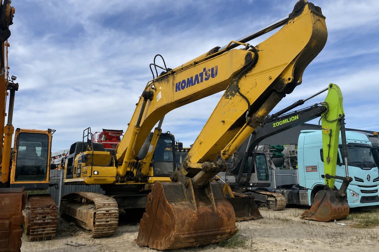 Гусеничный экскаватор Komatsu PC500LC-10M0 — Благовещенск