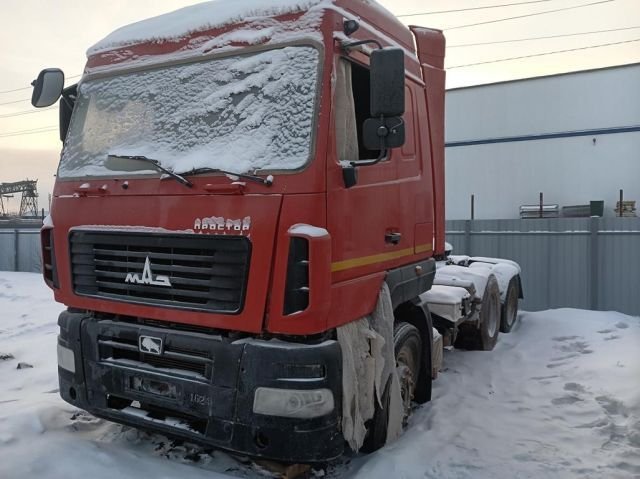Седельный тягач МАЗ 643228 — Иркутск