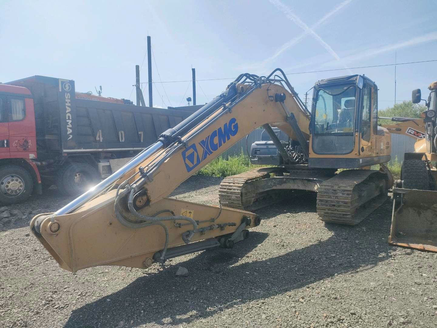 XCMG XE215C — Хабаровск