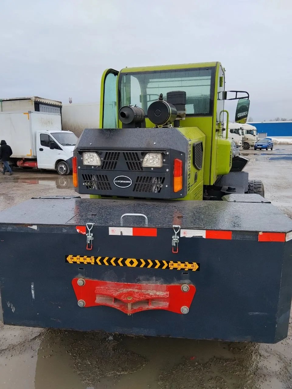FORWARD Фронтальный погрузчик с вилами TE660FR-II — Казань