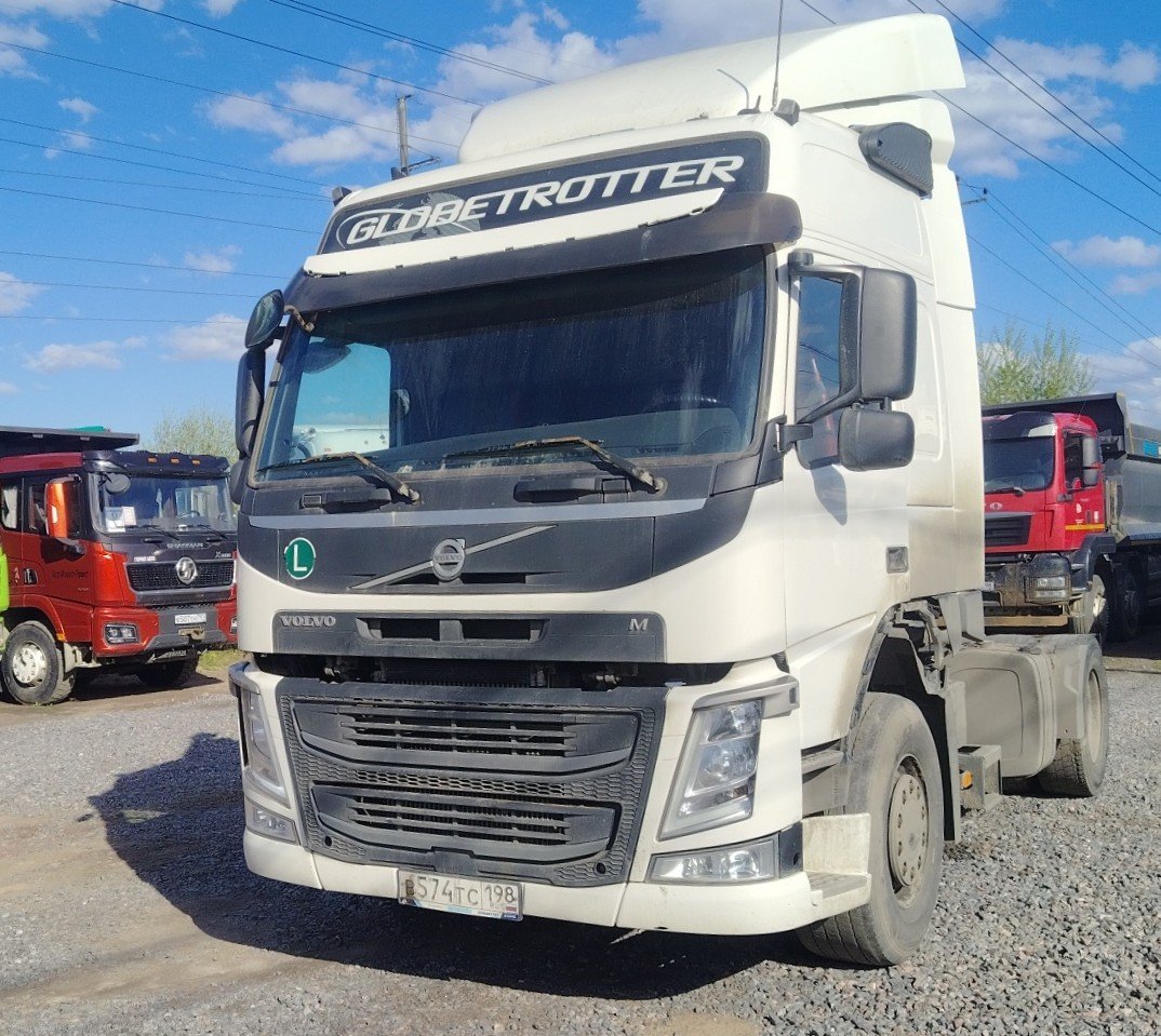 VOLVO FM 4x2 Седельный тягач — Санкт-Петербург