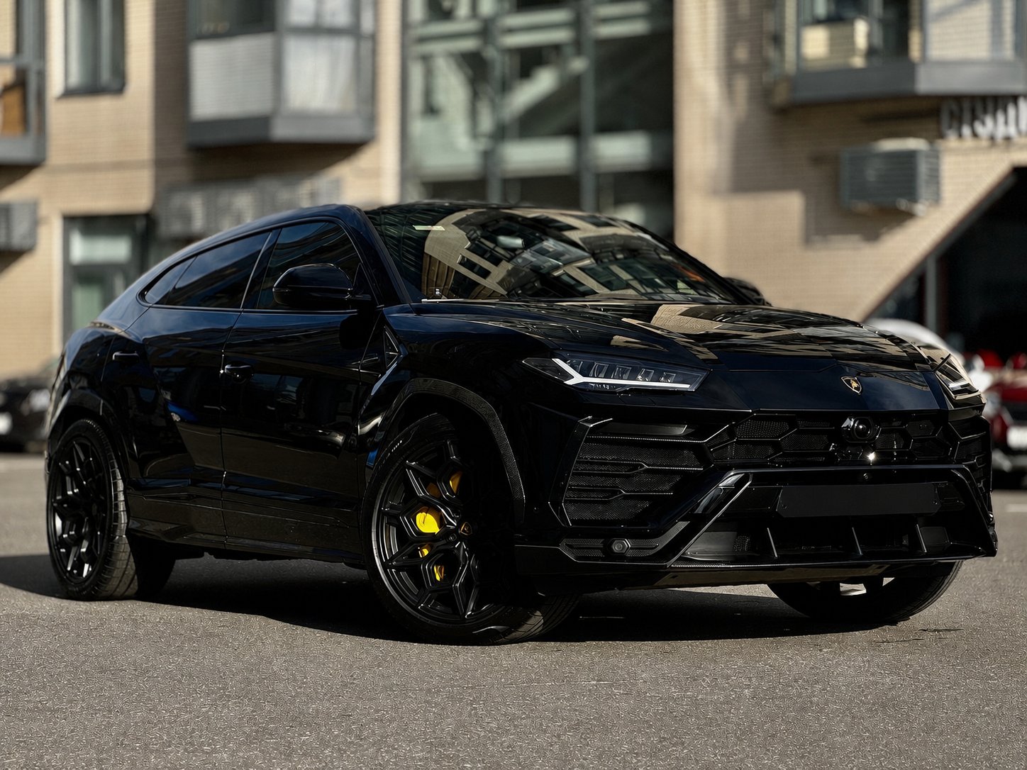 Lamborghini urus — новая техника в лизинг