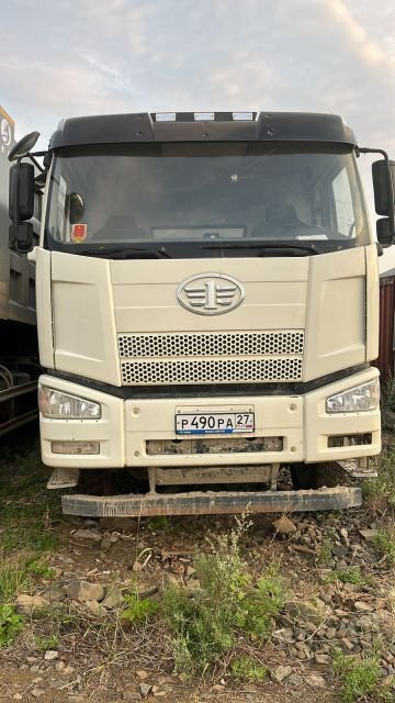 Специализированный, автомобиль - самосвал FAW J6 — Мирный