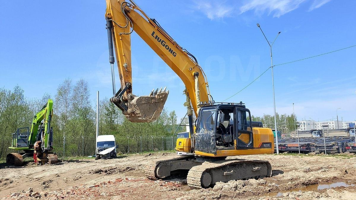 Экскаватор Liugong CLG922E — Тверская обл