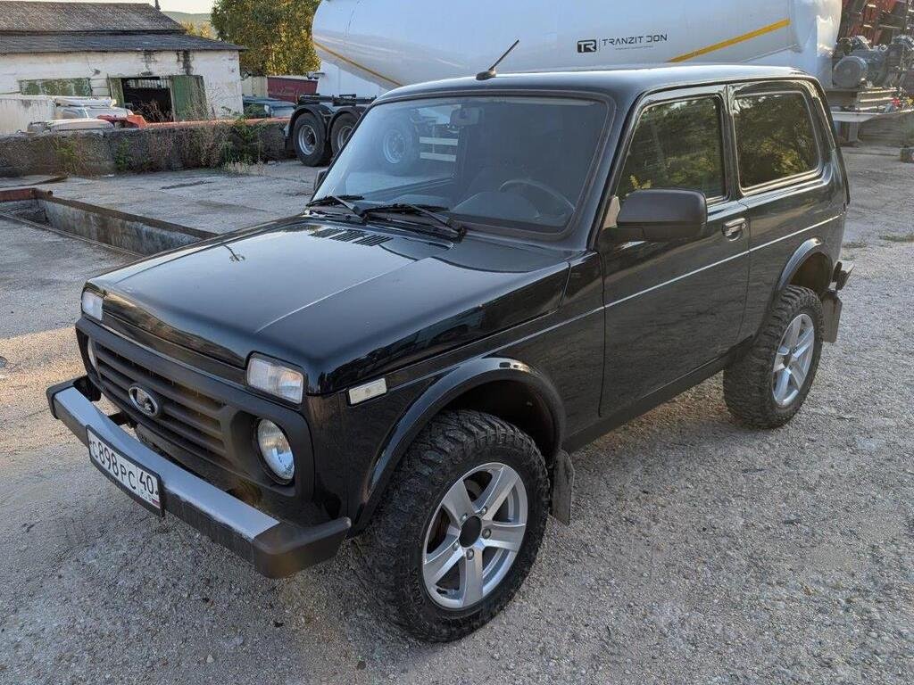 LADA 4 x 4 — Севастополь