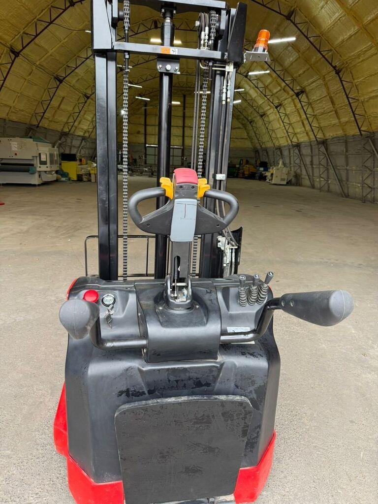 Ричтрак с Площадкой для Оператора OXLIFT TFA20 3500 мм 2000 кг — Москва
