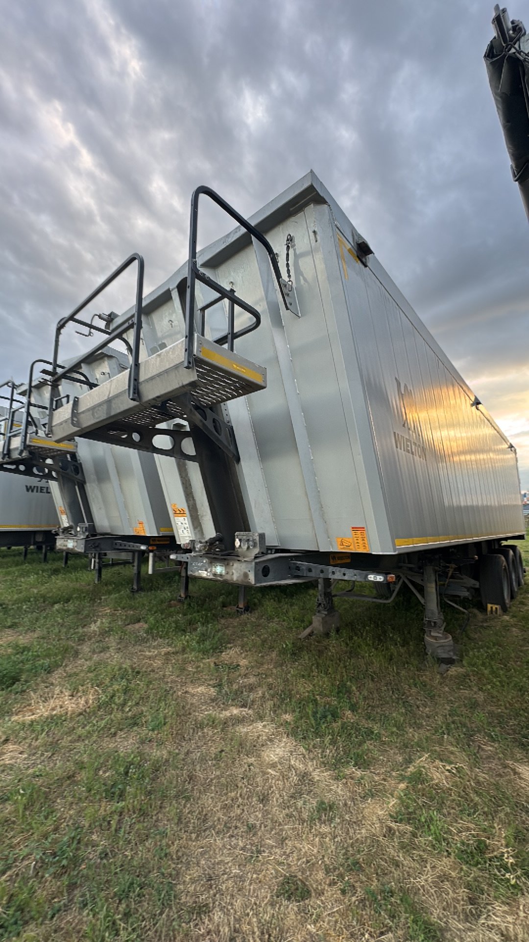 Полуприцеп-самосвал Wielton NW3A55SD — Батайск