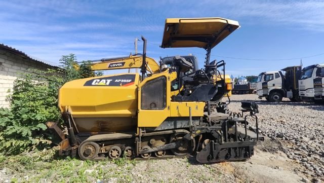 Асфальтоукладчик CATERPILLAR AR-355F AP355F — Казань