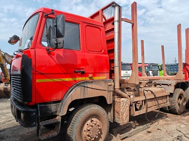 Седельный тягач МАЗ 6430С9 — Иркутск