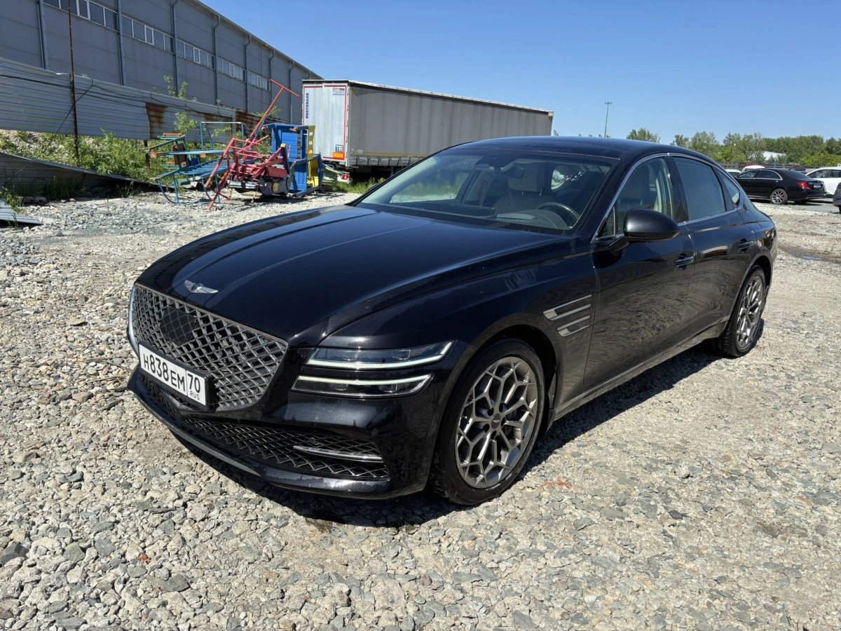 GENESIS G80 — Новосибирск