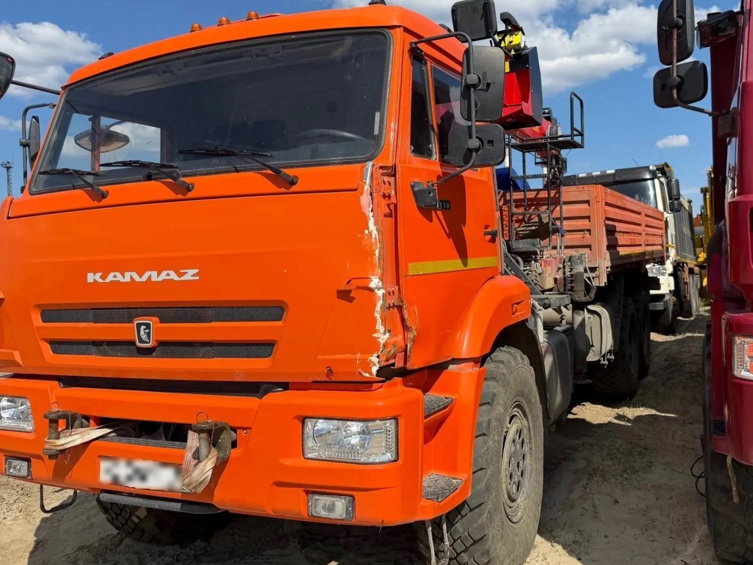 Кран центр КАМАЗ 6591* на шасси КамАЗ 43118 6x6 Бортовой с КМУ — Сургут