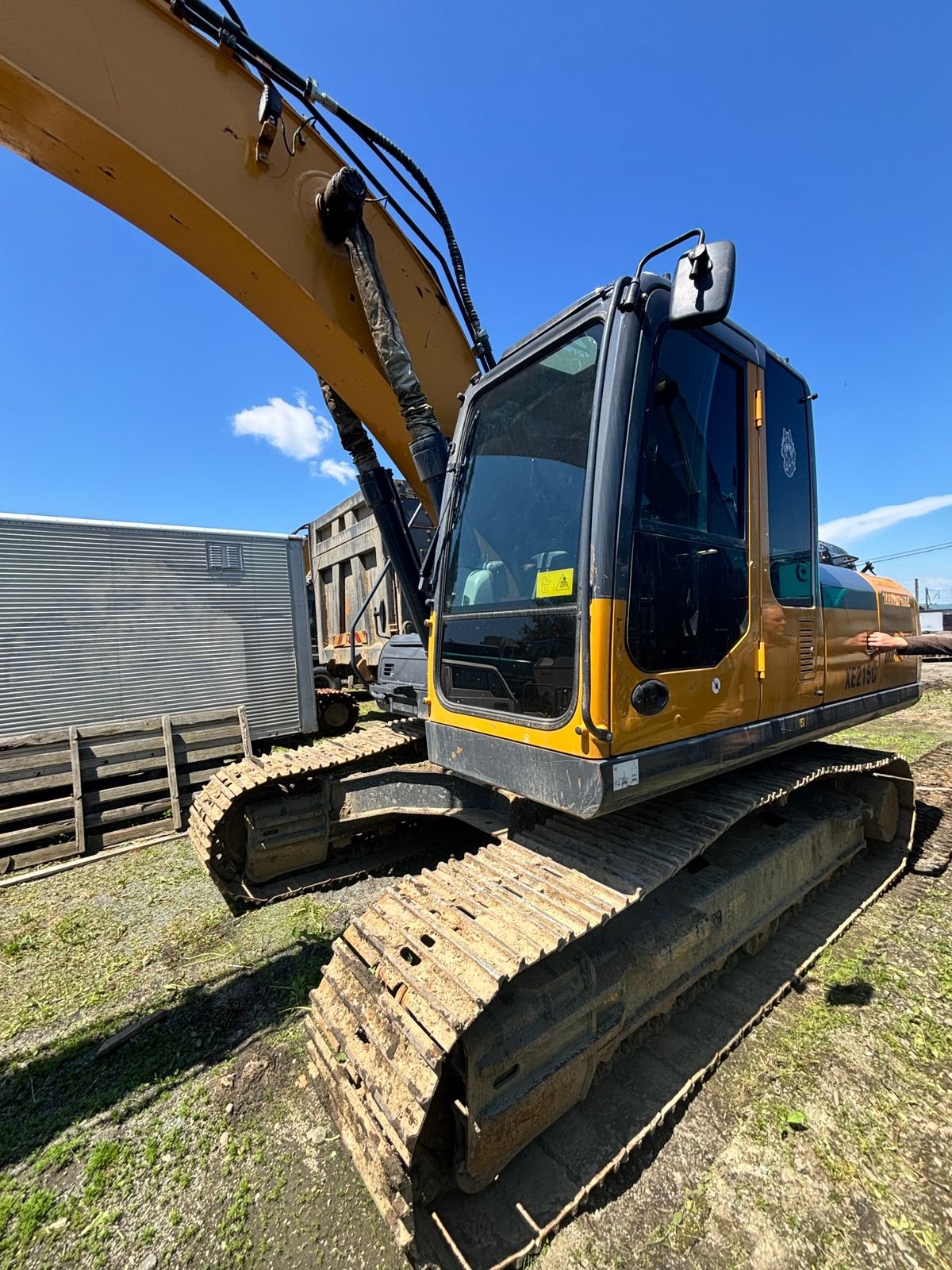 XCMG XE215 Экскаватор — Артем