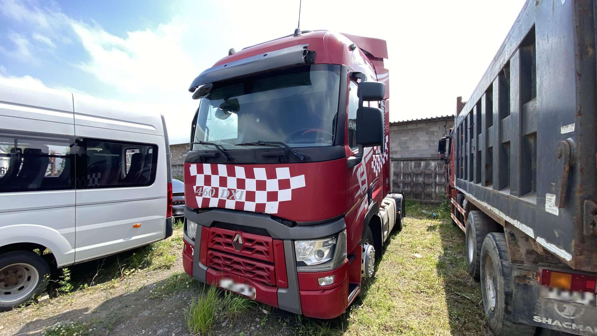 RENAULT T 4x2 Седельный тягач — Санкт-Петербург